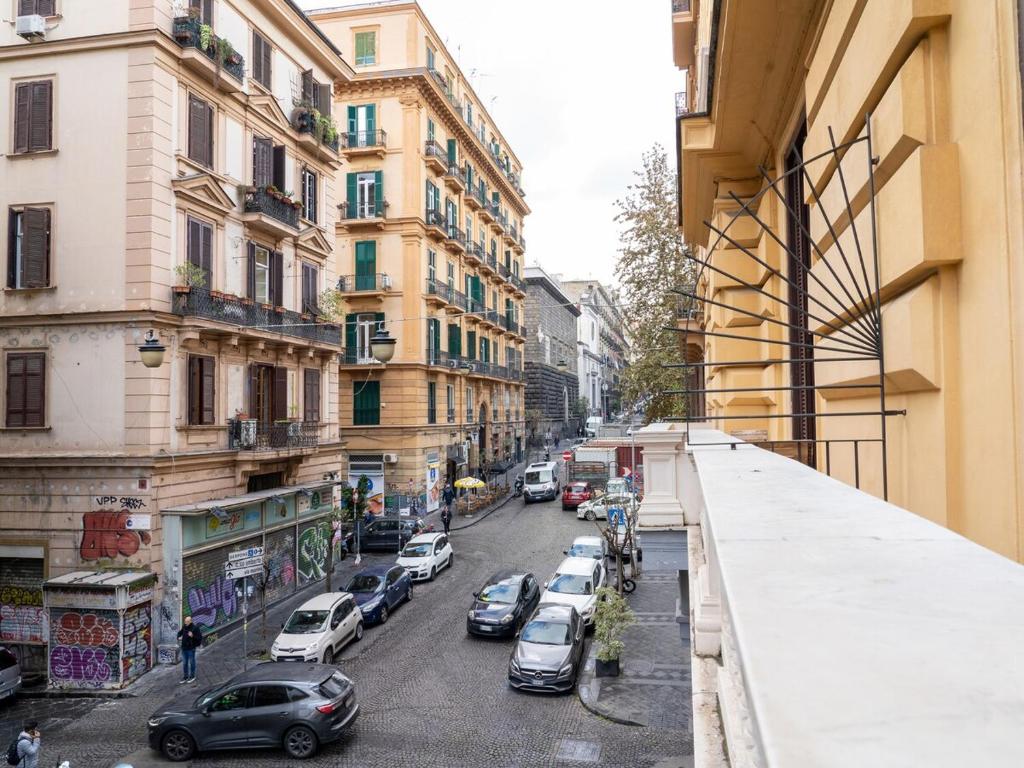 Street near Holidays a Napule